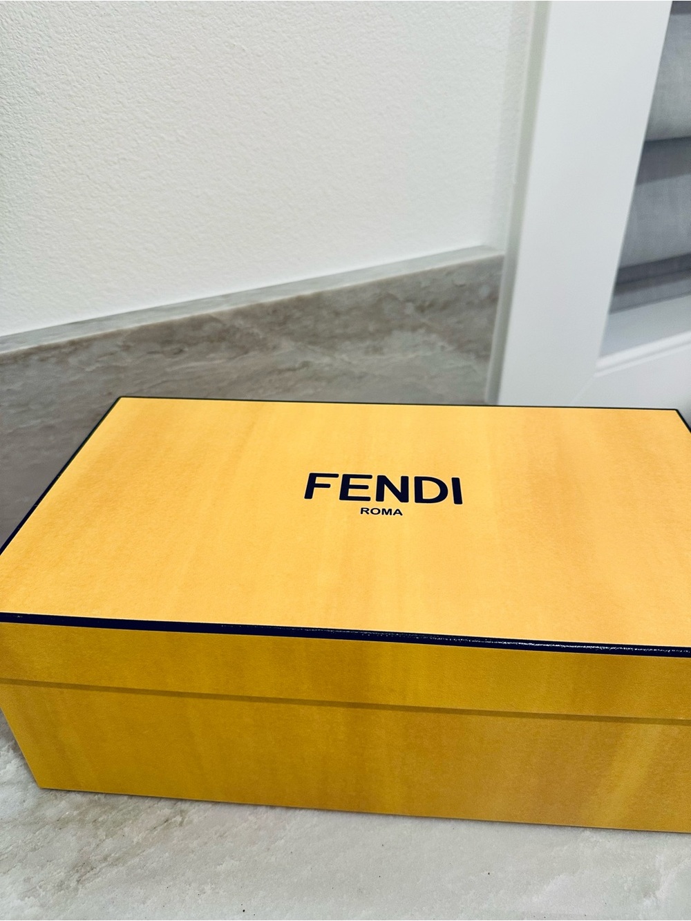NEW Fendi Feel Cream Beige Leather & Raffia Sandals w/ FF Gold Logo - Size 38 - Picture 11 of 12